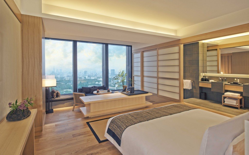 FOR TRAVEL -- Aman Tokyo -- Deluxe Room Interior (CREDIT: Courtesy of Aman Resorts)